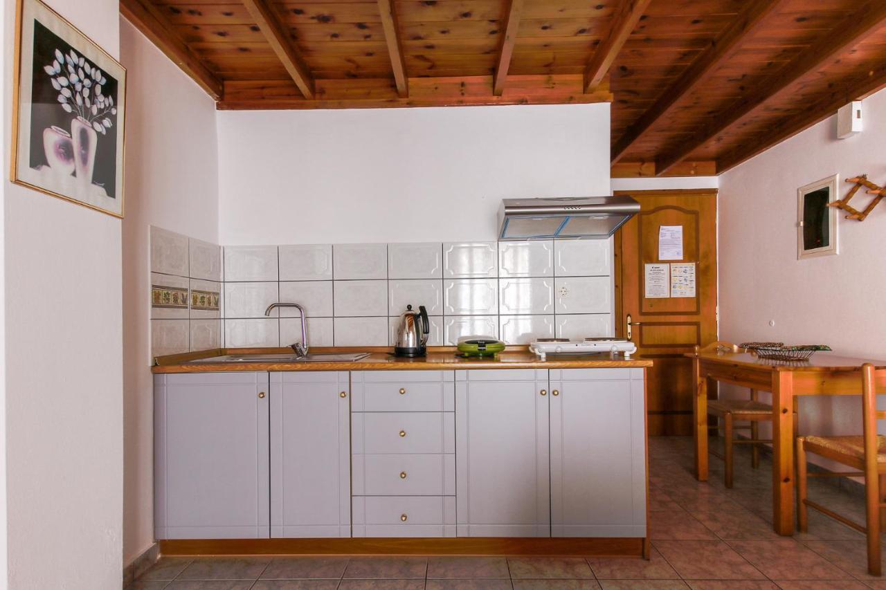Vista Loca Apartment Levktron Luaran gambar